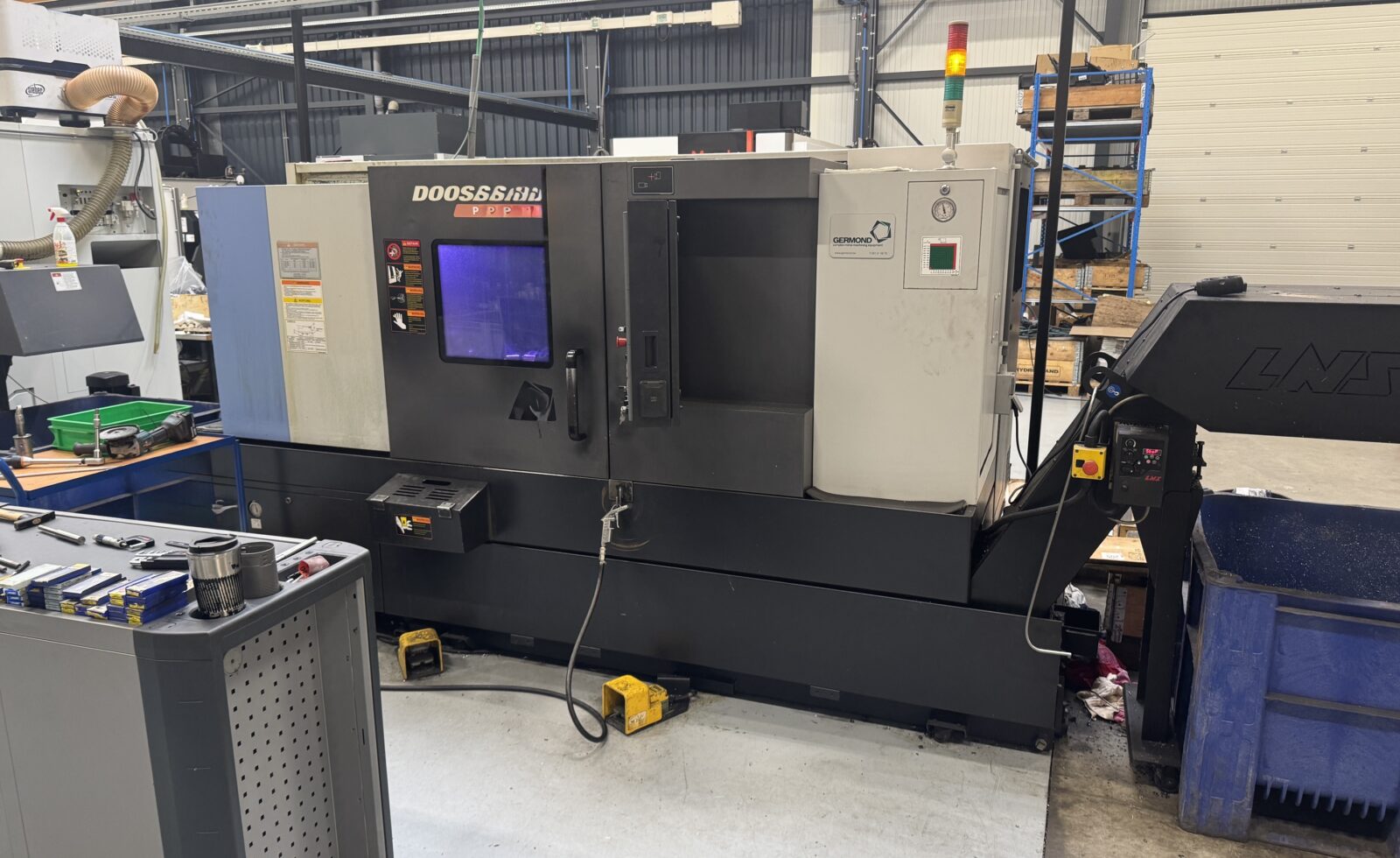 2014 DOOSAN PUMA 2600 CNC Turning Centre used CNC machine for sale